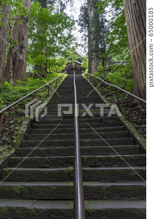 Shinshu Stone steps to Togakushi Shrine and Hokkosha Shrine Shinshu Stone steps to Togakushi Shrine and Hokkosha Shrine 65000185