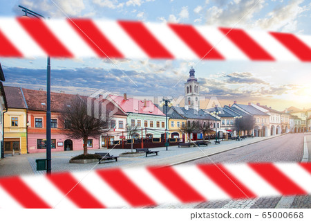 Kutna Hora old town with warning tape. Closed 65000668