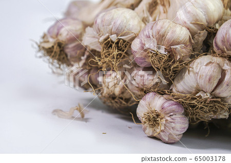 Photos of Thai garlic on white background. Photos of Thai garlic on white background. 65003178