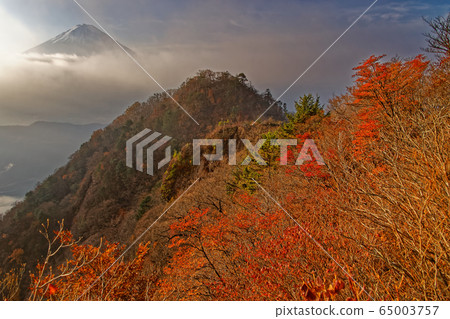 從富士山看富士山 65003757