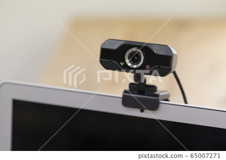 Webcam attached to laptop 65007271
