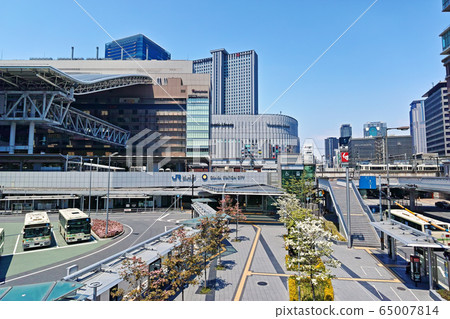 JR大阪站和大阪站巴士總站 JR大阪站和大阪站巴士總站 65007814