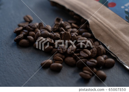 Kona Coffee Coffee Bean Drip Kona Coffee Coffee Bean Drip 65007850