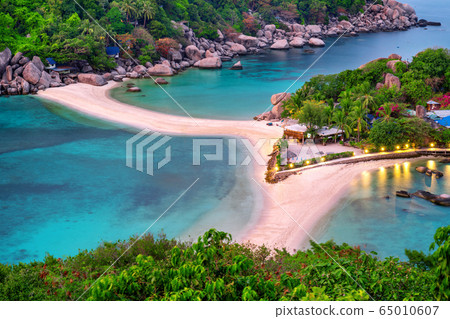 Beautiful viewpoint on Koh Nangyuan island, Surat Thani in Thailand. 65010607