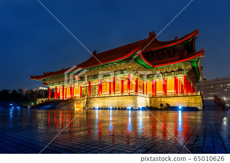 Chiang Kai Shek Memorial Hall at night in Taipei, Taiwan. Chiang Kai Shek Memorial Hall at night in Taipei, Taiwan. 65010626