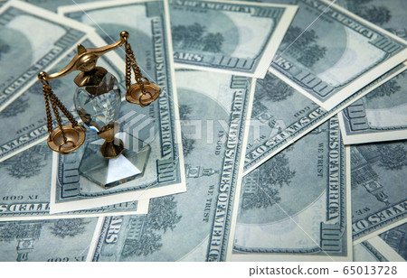 image of scale money background  65013728