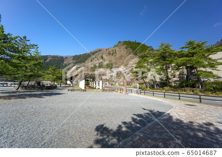 Sakura Okutama Lake North Square Sakura Okutama Lake North Square 65014687