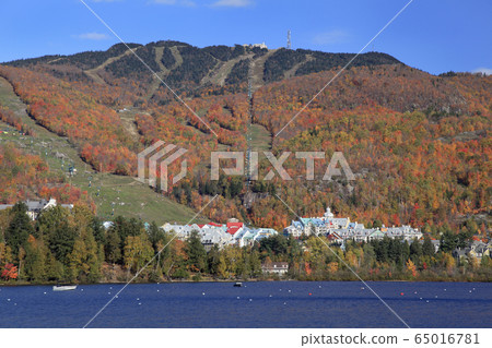 Mont Tremblant lake, boats and village, Quebec, Canada Mont Tremblant lake, boats and village, Quebec, Canada 65016781