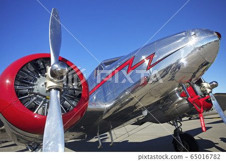 Air Show at Gatineau, Canada. The Lockheed Electra Model 12, flew for the first time on June 1936. 65016782
