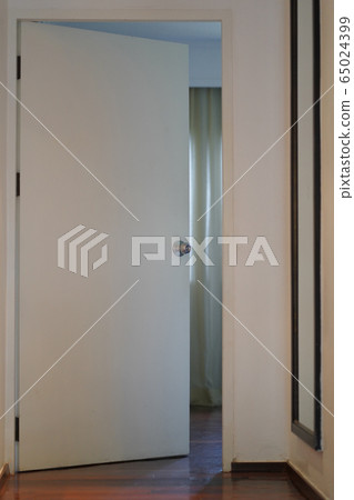 Mysterious door opening and looking into bedroom Mysterious door opening and looking into bedroom 65024399