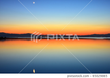 Evening view of the Serikawa estuary 65029865