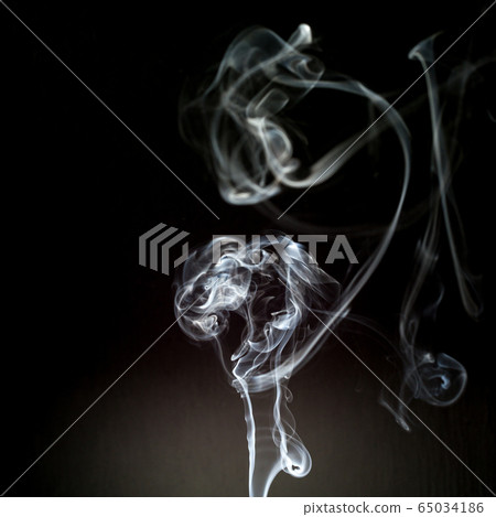 smoke cloud with black background. fog texture 65034186