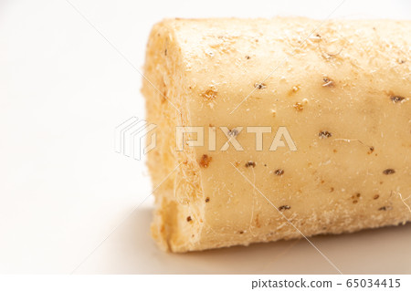 Chinese yam. (White background) Chinese yam. (White background) 65034415