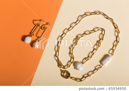 Perfect accessories. Trendy jewelry set. Fashion jewelry and bijouterie. Top view. 65034938