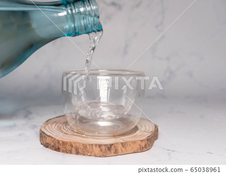 popular, fit, healthy 65038961