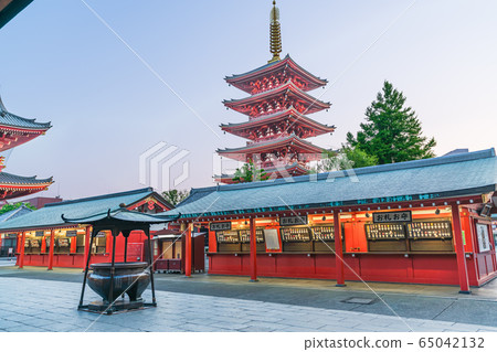 Tokyo city landscape Asakusa at sunset Sensoji temple landscape Tokyo city landscape Asakusa at sunset Sensoji temple landscape 65042132