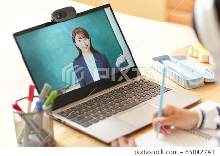 Online lesson Online lecturer Home study image 65042741