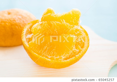 甜夏季柑橘 65045257