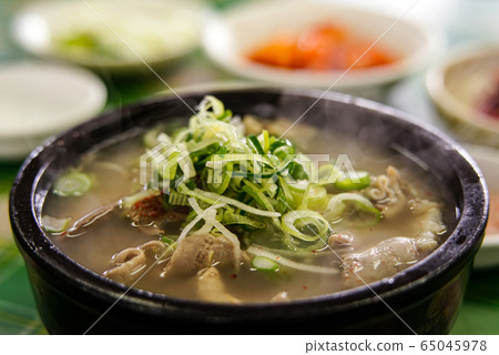Local food of Busan, pork soup Local food of Busan, pork soup 65045978