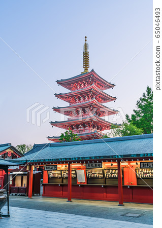Tokyo city landscape Asakusa at sunset Sensoji temple landscape 65046493