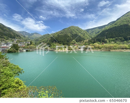 淡澤湖清新綠色風光 淡澤湖清新綠色風光 65046670