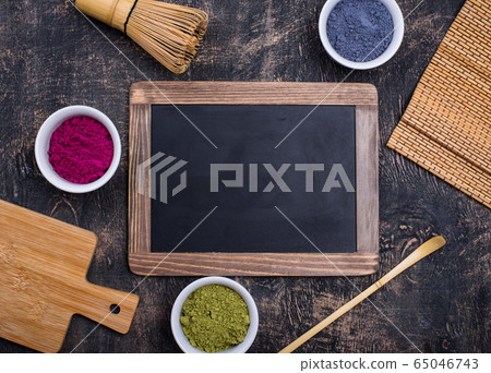 Green, blue and pink matcha powder Green, blue and pink matcha powder 65046743