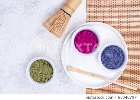 Green, blue and pink matcha powder Green, blue and pink matcha powder 65046797