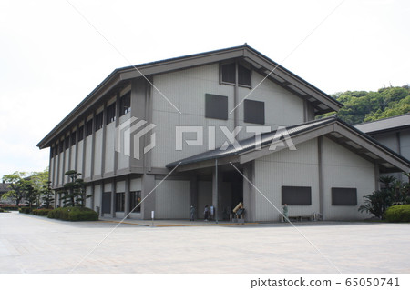 Dawn House Dawn House 65050741