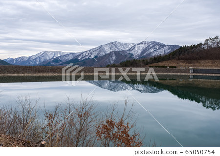 3月約8點左右,大內水壩位於福島縣南會津下鄉町大內口山上。 3月約8點左右,大內水壩位於福島縣南會津下鄉町大內口山上。 65050754