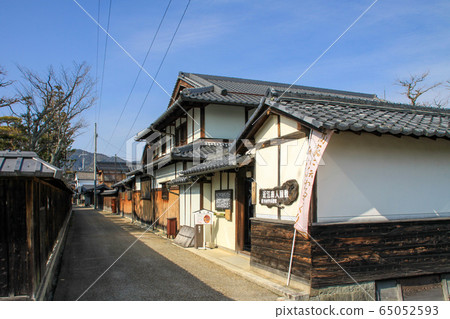 五合莊 65052593