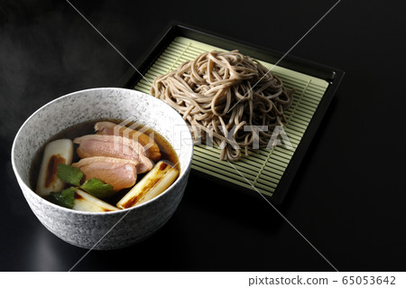 Buckwheat soba noodles 65053642