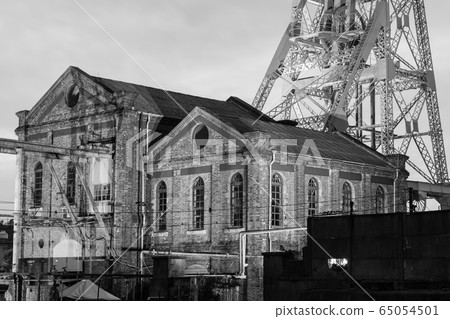Manda Pit Monochrome [Arao City, Kumamoto Prefecture] 65054501