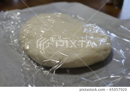 Japanese delicious freshly baked pizza Japanese delicious freshly baked pizza 65057920