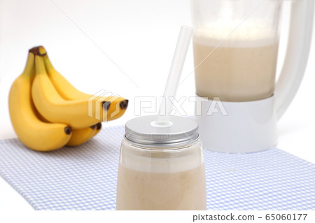 Banana juice 65060177