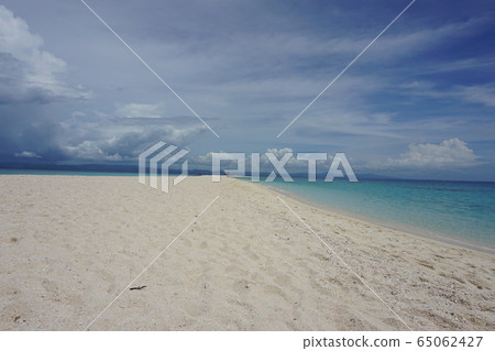 Island near heaven Karangaman Island Island near heaven Karangaman Island 65062427
