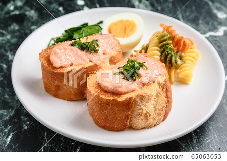 Mentaiko French bread Mentaiko French bread 65063053