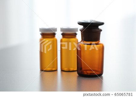 bottle bottle 65065781