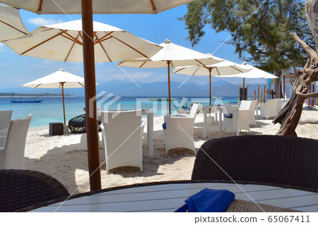 Gili Meno Island Parasol 65067411