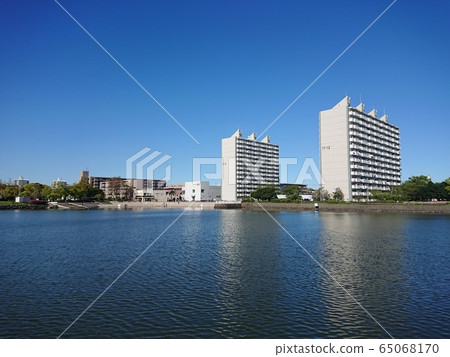 船舶游泳池和高層住宅綜合體(橫濱金澤區浪木) 船舶游泳池和高層住宅綜合體(橫濱金澤區浪木) 65068170