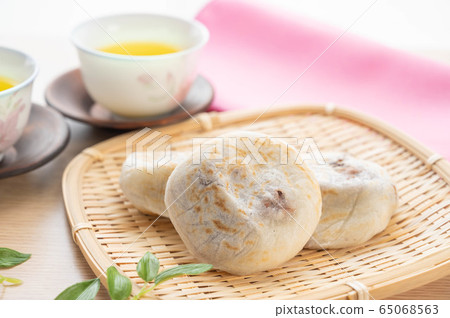 Umega分支蛋糕 65068563