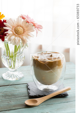 Dalgona coffee Dalgona coffee 65069733