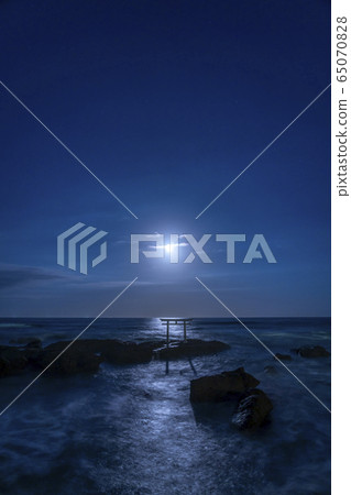 Iori Pref. Oarai Town Torii in Kamisu Iori Pref. Oarai Town Torii in Kamisu 65070828