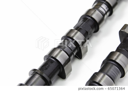 Camshaft 65071364