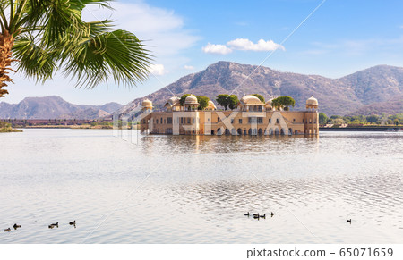 Jal Mahal water palace in India, Jaipur 65071659