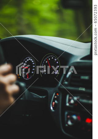 Speedometer and navigation system,driver on the control Speedometer and navigation system,driver on the control 65072393