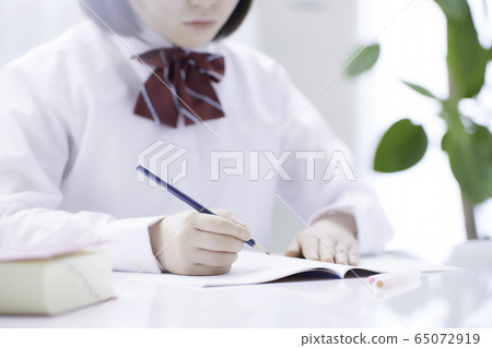 女學生學習形象 女學生學習形象 65072919