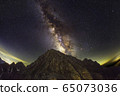 俯瞰奧多高岳的銀河系 65073036
