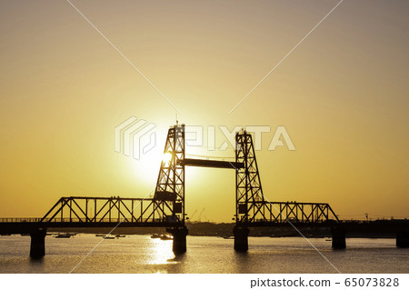 國家指定的重要文化財產美麗的築後川正海橋 65073828