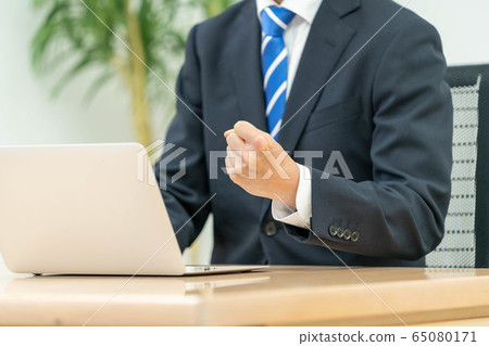 商業成功成就 商業成功成就 65080171