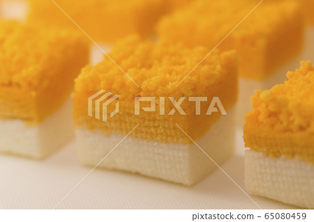 Brocade egg Brocade egg 65080459